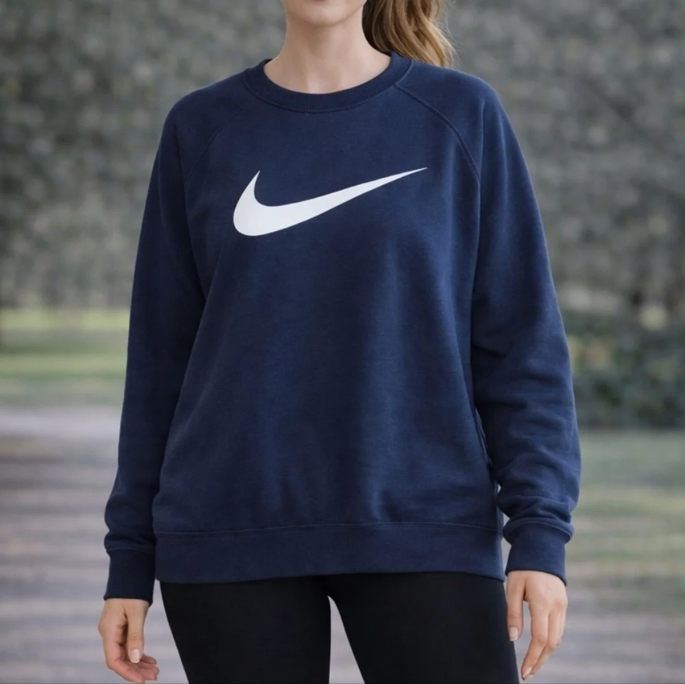 Women's Nike Sweatshirt Size M Blue
